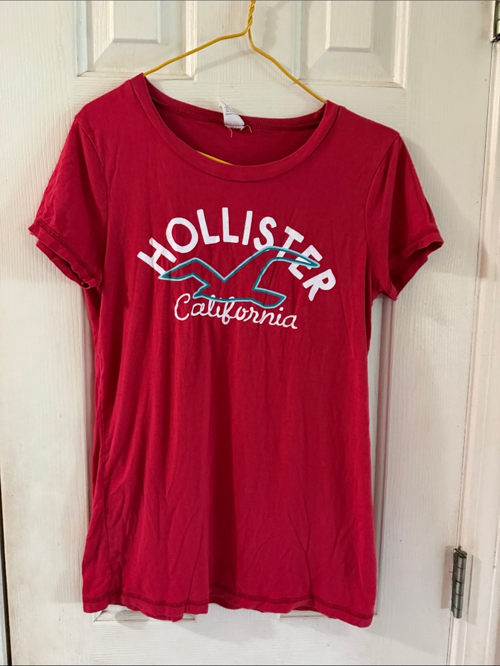 Hollister Pink-Red California Graphic Short Sleeve Tee